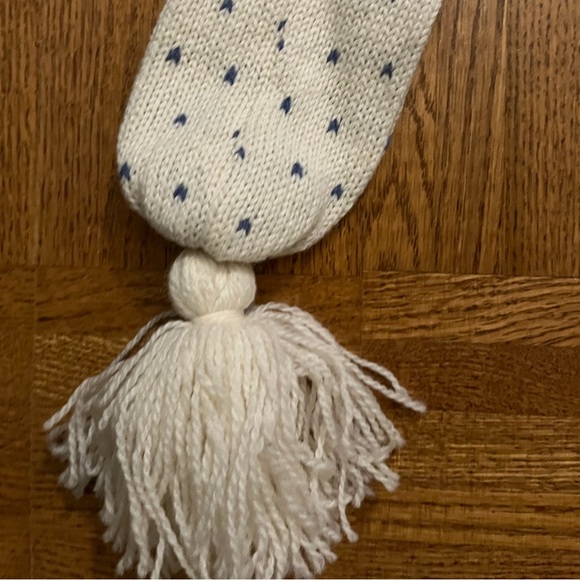 Estonian 100% Wool Long-Tailed Hat Scarf Combo – Cream Blue – Made in Estonia - Picture 7 of 12